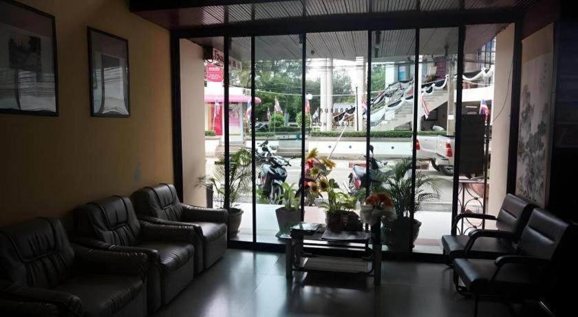 Supak Hotel Kalasin Luaran gambar