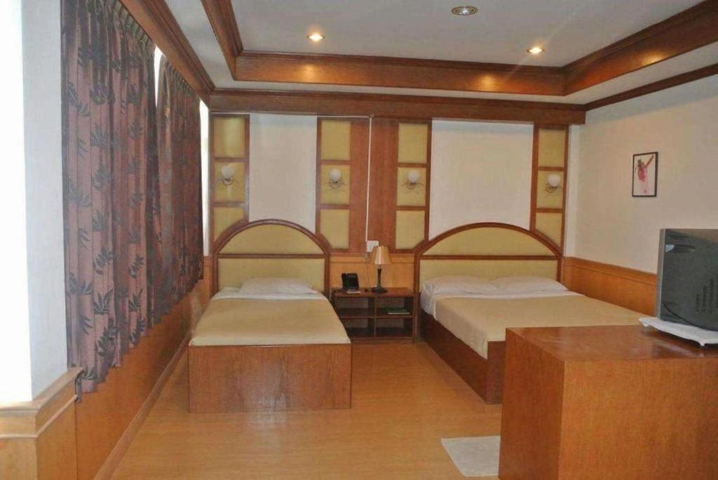 Supak Hotel Kalasin Luaran gambar
